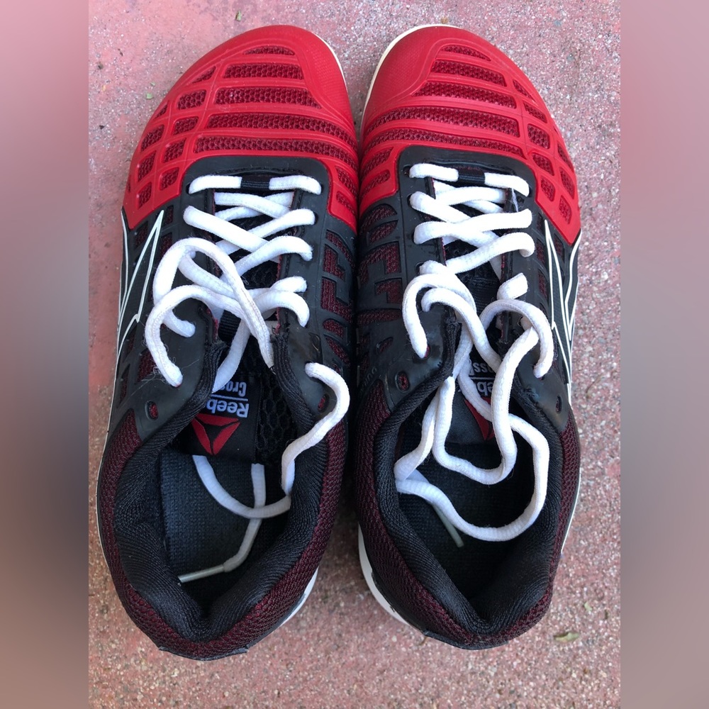 Reebok CrossFit Nano 3.0 Size 6.5 Women worn once Excellent Red Black White EUC!